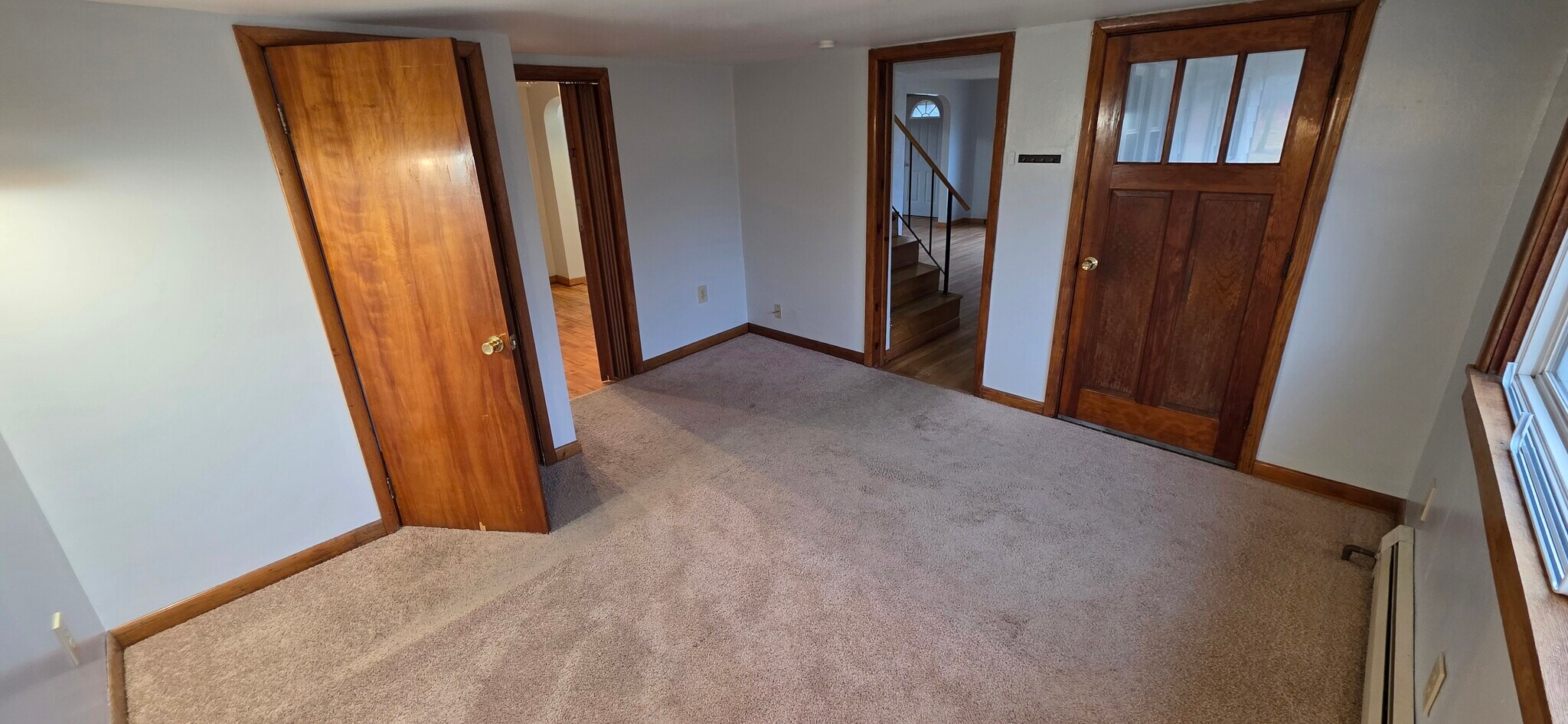 Downstairs Master Bedroom - 8295 Limeridge Rd