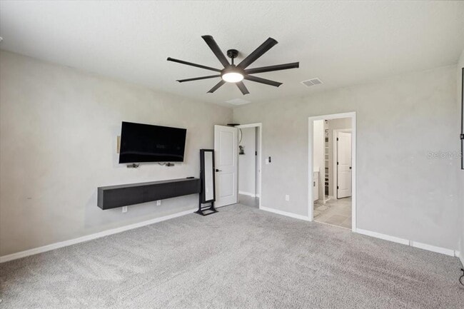 Building Photo - 10119 Daybreak Glen