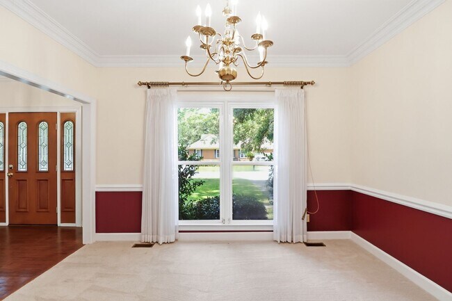 Building Photo - Wilmington Island Home for Lease