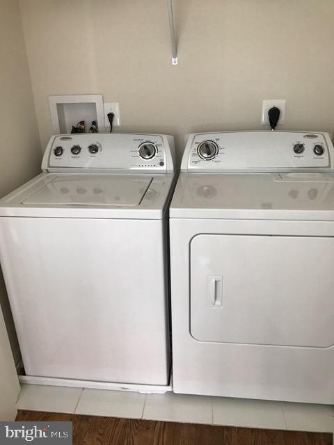 Building Photo - 8341 Broderick Cir