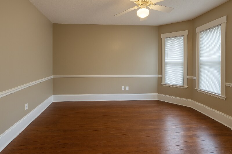 Building Photo - 42 Termine Ave