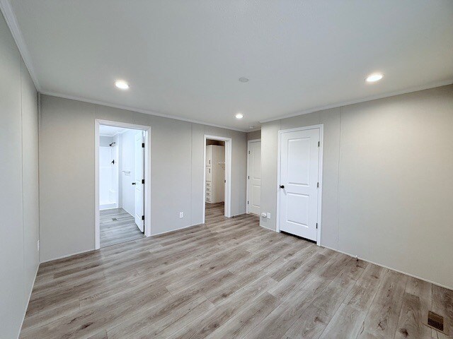 Building Photo - 29638 Danbury Ct