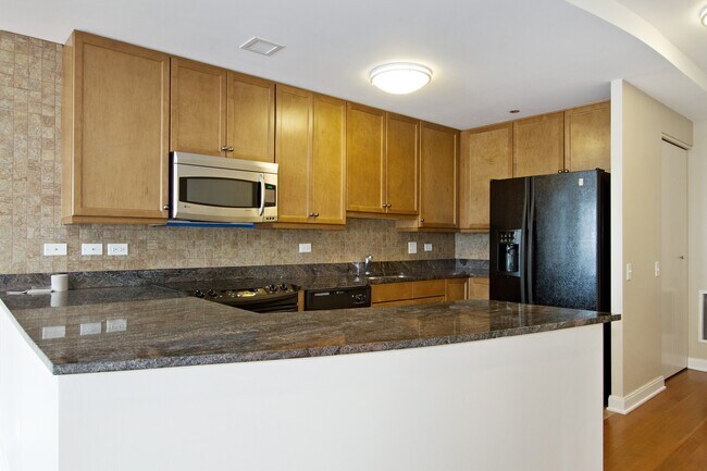 Building Photo - 130 N Garland Ct