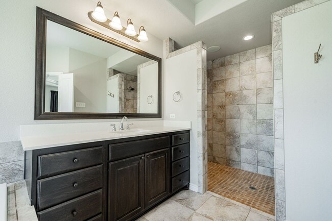 Building Photo - Your Royse City Retreat Awaits!