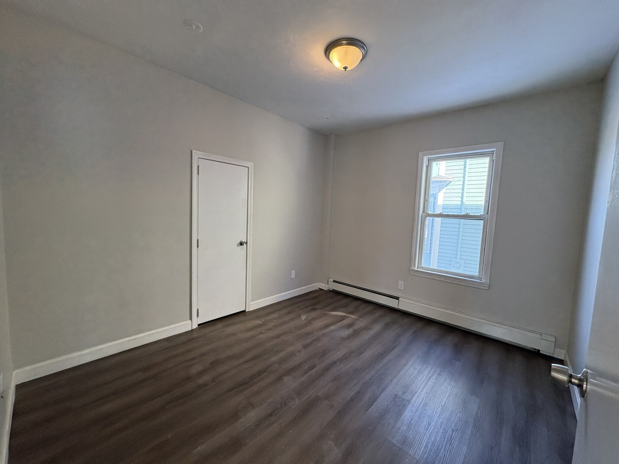 Building Photo - 171 Pleasant St