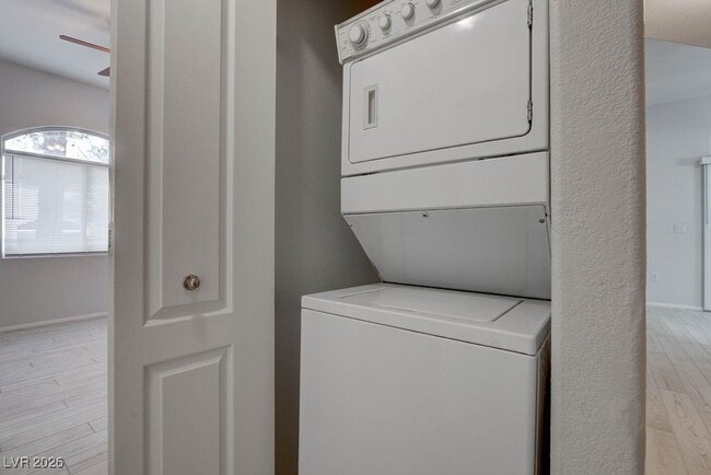 Building Photo - 700 Carnegie St