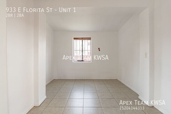 Building Photo - 933 E Florita St