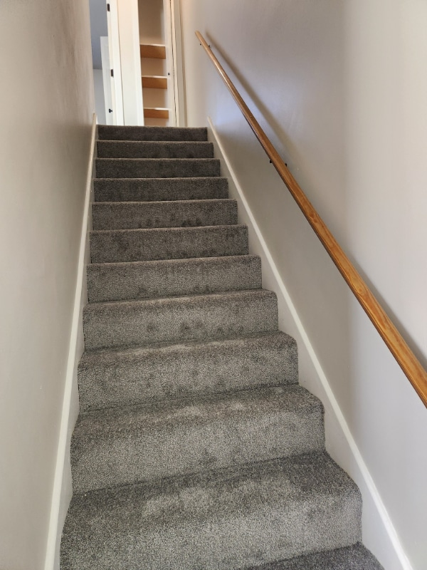 Building Photo - 2200 Harsh Ave SE