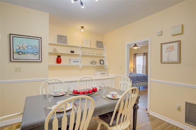 Building Photo - 501 S Magnolia Ave