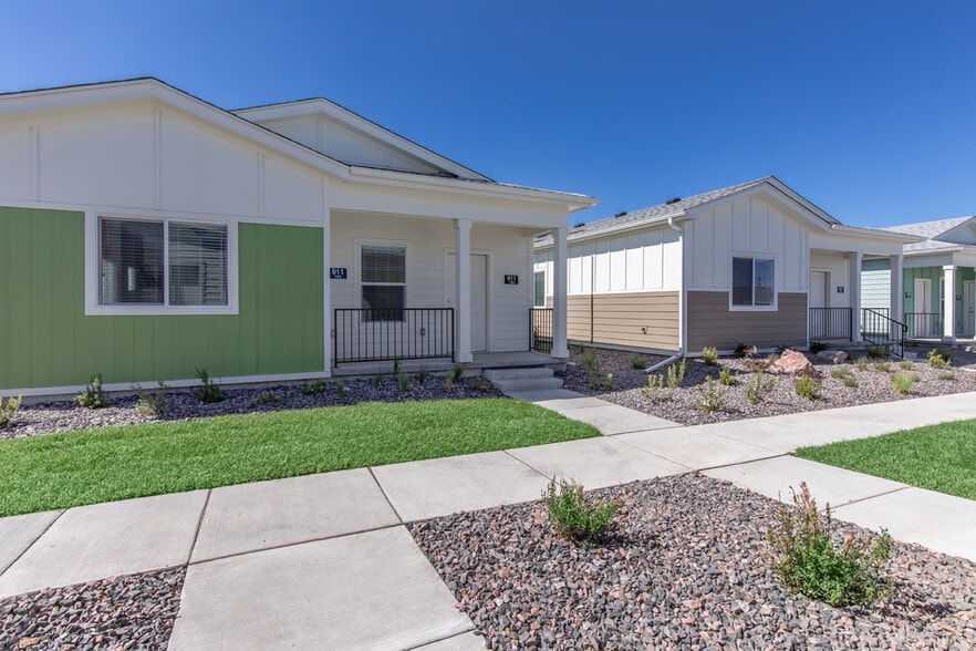 Primary Photo - Cottages at Mesa Ridge