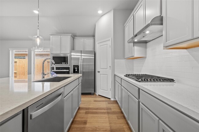 Building Photo - 10414 Starfire Yellow Dr