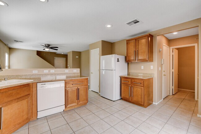 Building Photo - 4256 Lady Burton St