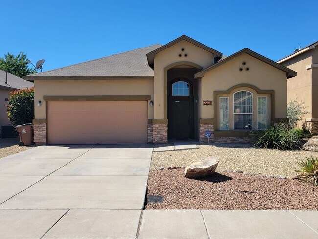 Primary Photo - 3 Bedroom, 2 Bathroom Home!