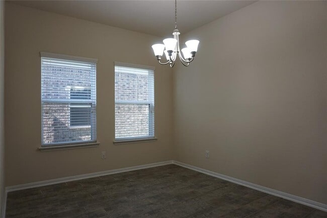 Building Photo - 10615 Chestnut Path Way