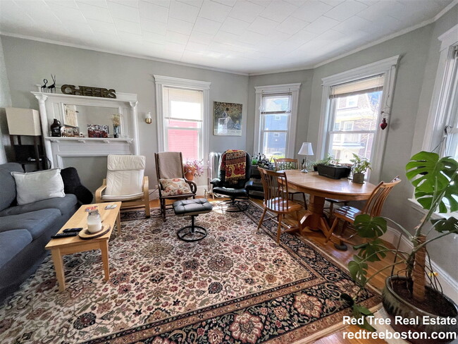 Primary Photo - 11 Parkton Rd