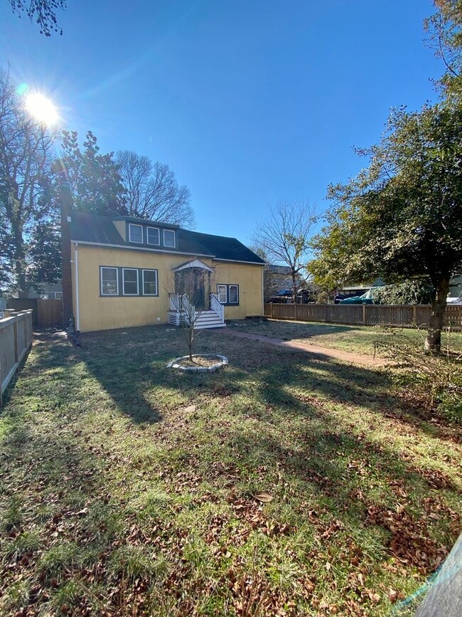 Primary Photo - 4 Bedroom / 2 Bath Eastport Cape Cod