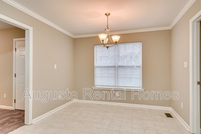 Building Photo - 4866 Orchard Hill Dr