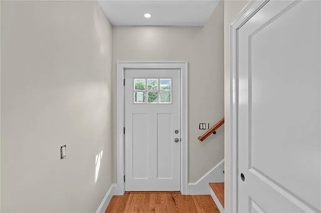 Downstairs Entrance to shared backhall - 117 Sharon St