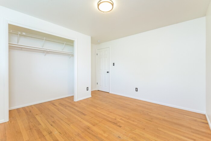 Building Photo - 2895 S Ingalls Way