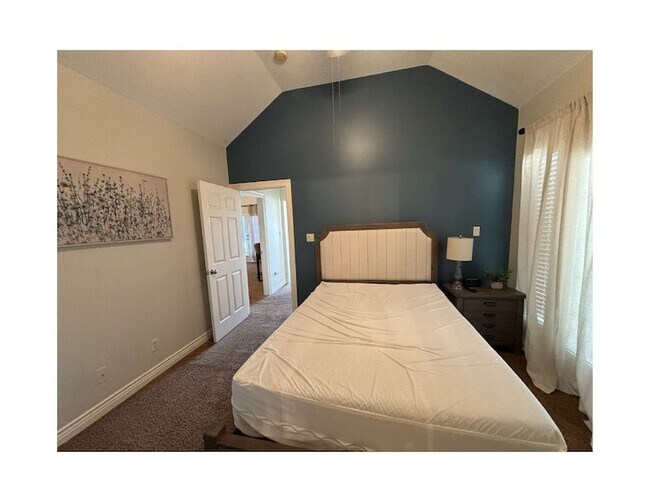 Building Photo - 1306 Birdsall St