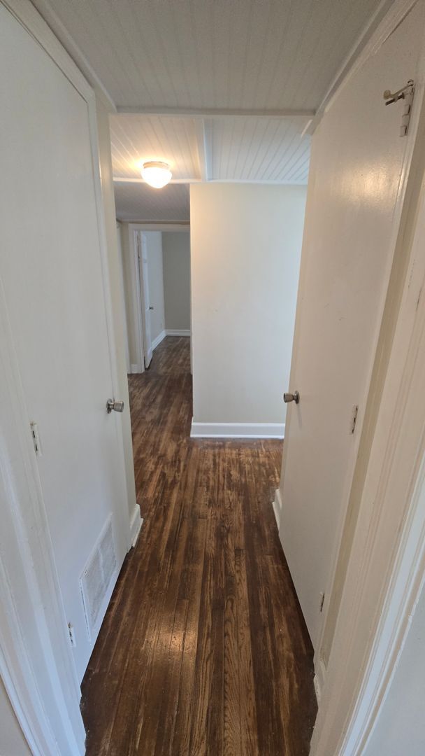 Building Photo - Hampton Hills subdivision. Close to Ft. Ja...