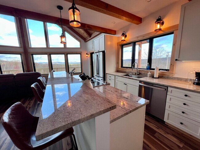 Building Photo - 49 Neal Hill Rd