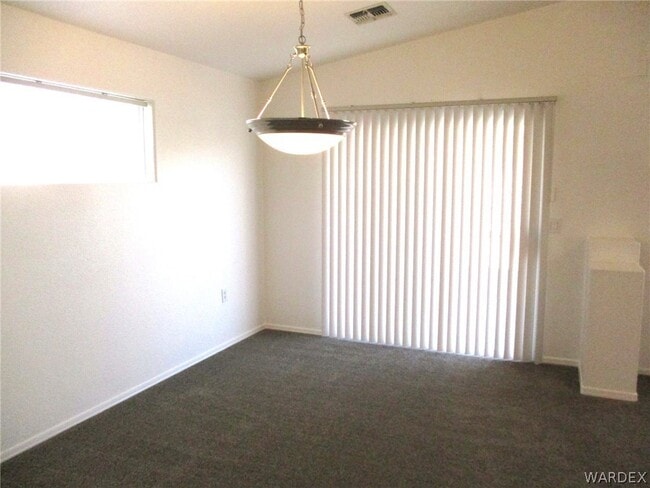 Building Photo - 3870 Coyote Ct