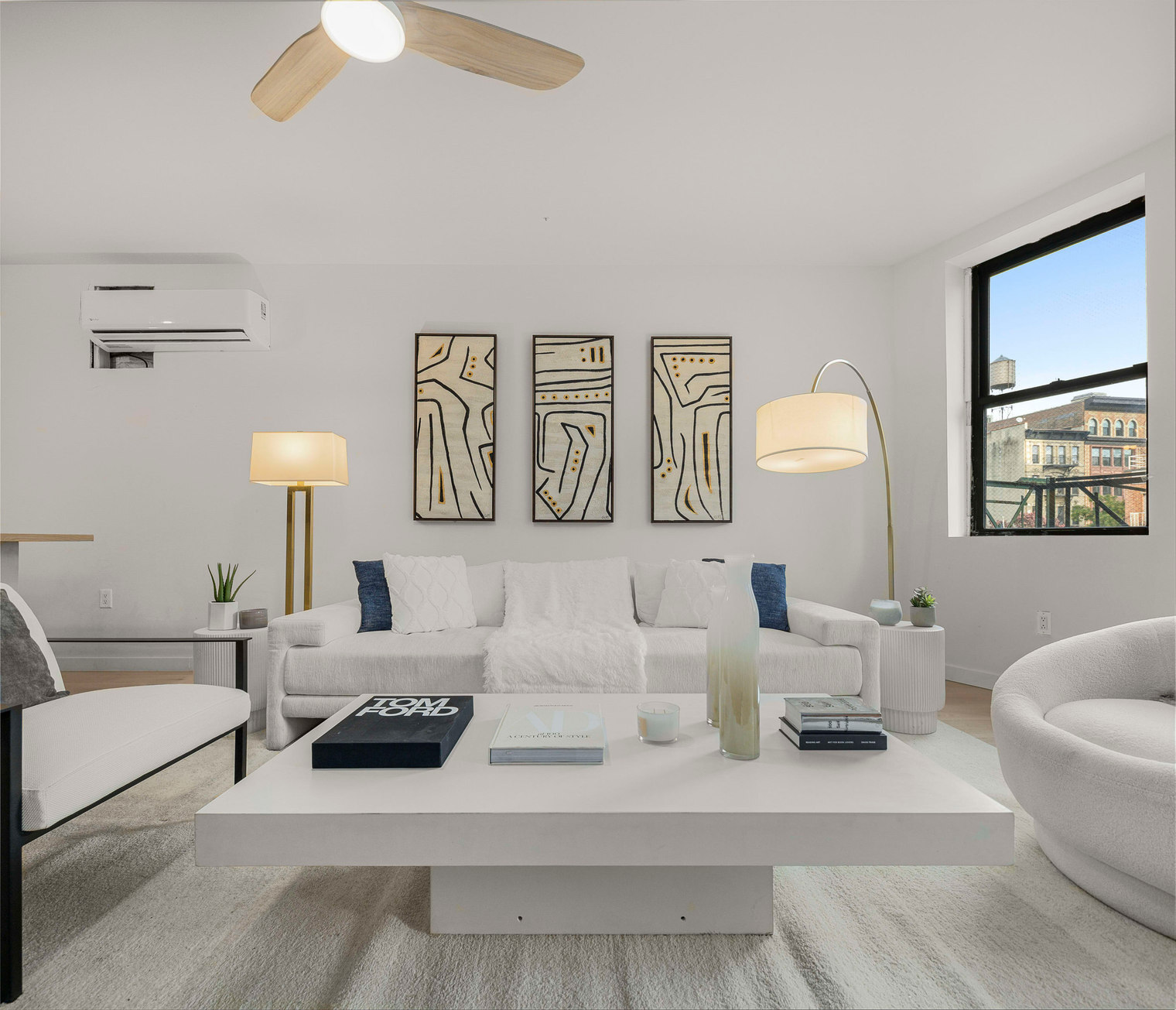 Building Photo - 354 Bowery-SI ID1034997P