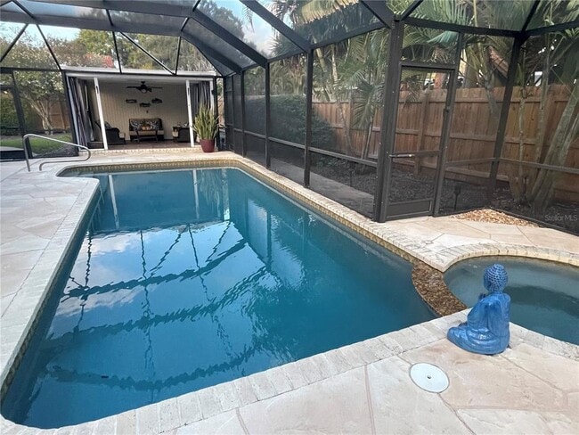 Building Photo - 5020 Brywill Cir