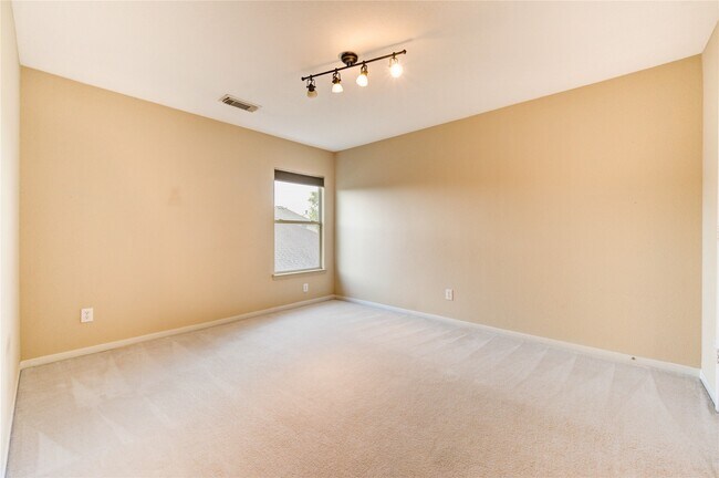 Building Photo - 7014 Marble Springs Dr