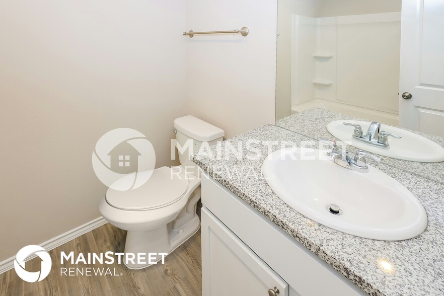 Building Photo - 8511 Bunting Pl