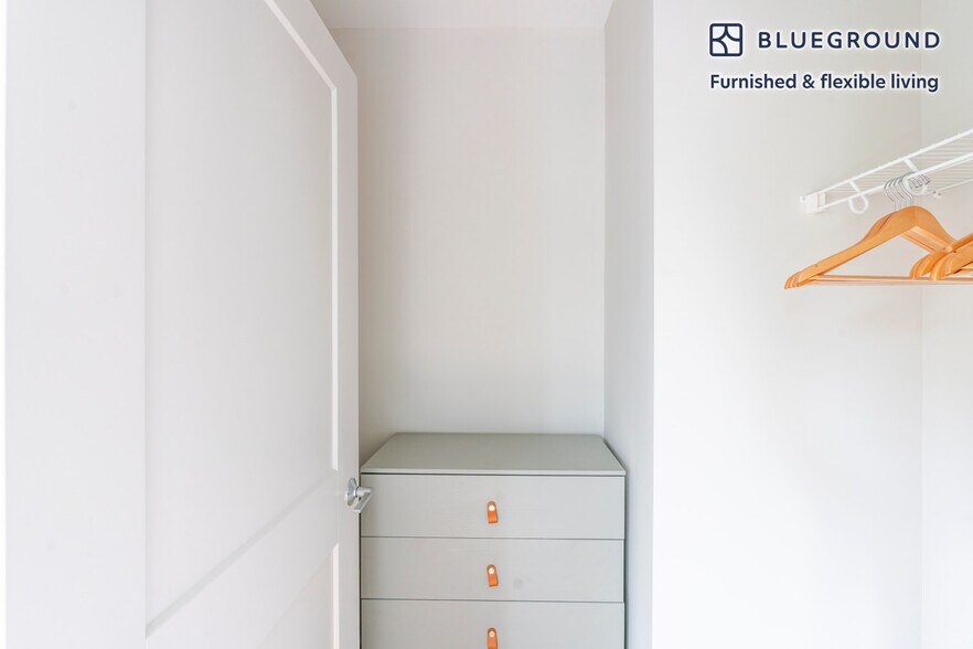 Building Photo - 60 I St SW