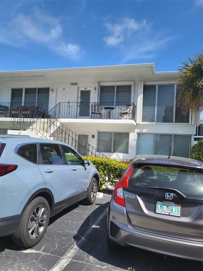 Building Photo - 1045 Th St