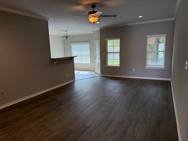 Building Photo - 2200 Woodgrove Lane