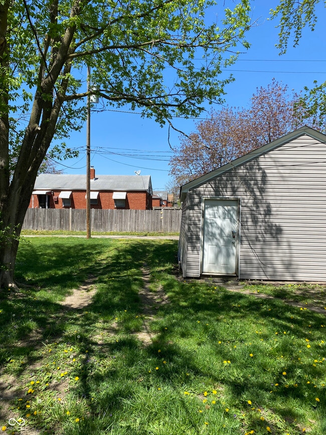 Building Photo - 3838 E Pleasant Run Parkway North Dr