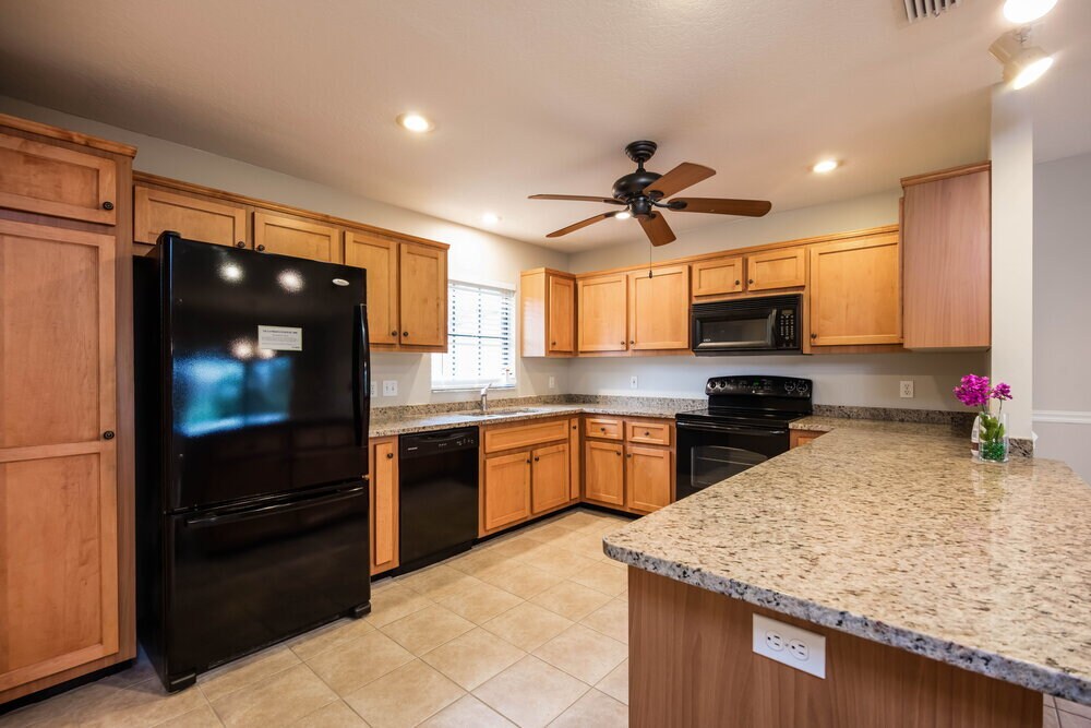 Building Photo - 1320 SE 2nd St