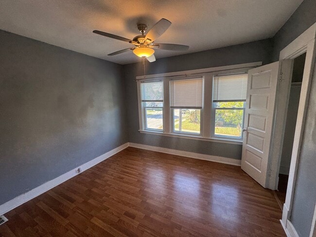 Building Photo - 1541 Hopkins Ave