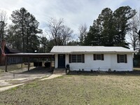 Building Photo - 376 Oak Tree Rd