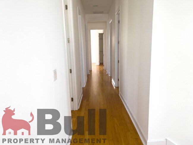Building Photo - 14014 Dunant Ln