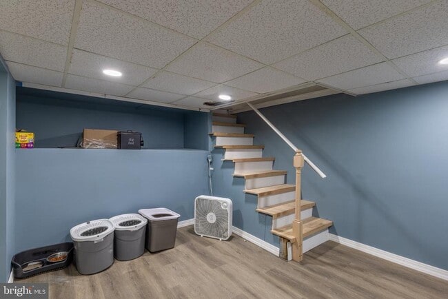 Building Photo - 511 Garfield Ave