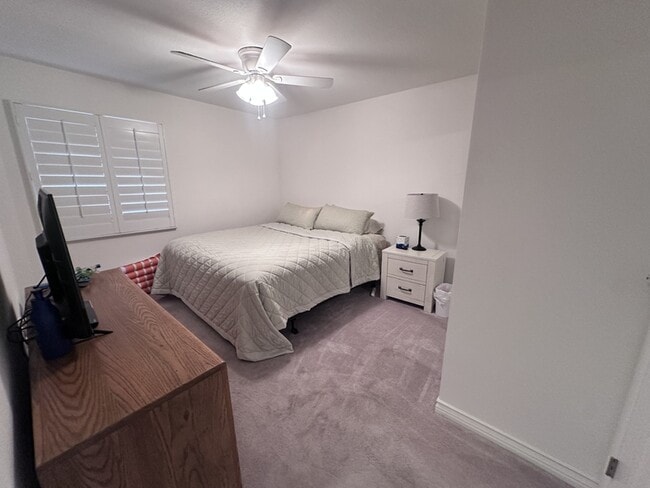 Building Photo - 441 Moser Ave