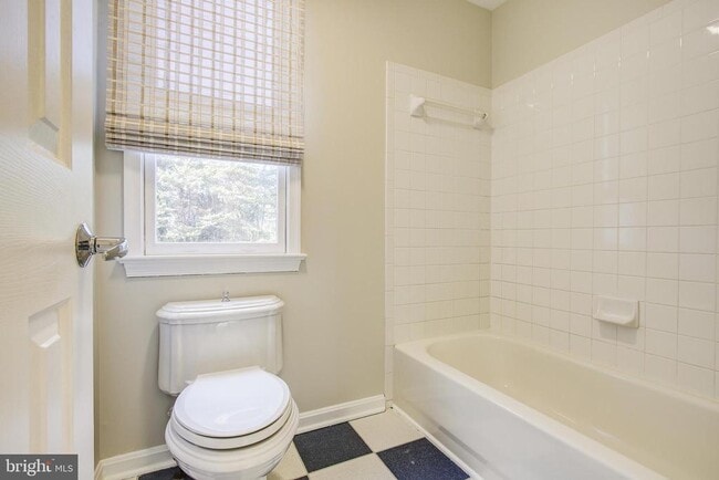 Building Photo - 710 Parrish Farm Ln