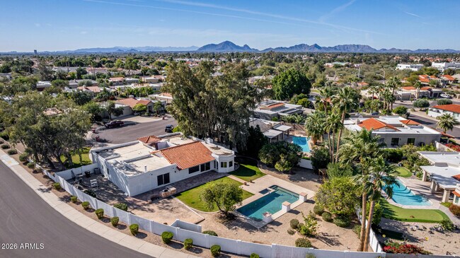 Building Photo - 10638 E Turquoise Ave