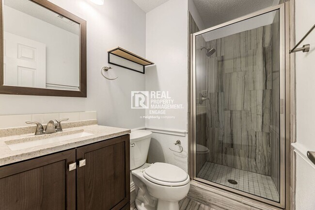 Building Photo - Recently Updated Plano Property with Modern Features and Serene Surroundings
