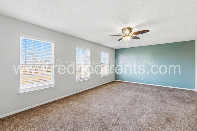 Building Photo - 603 Clear Creek Dr