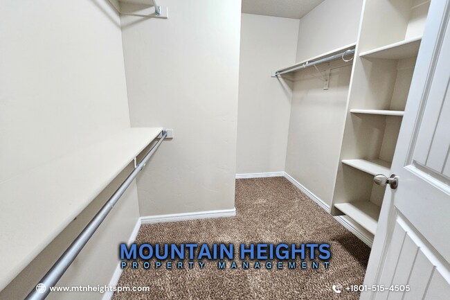 Building Photo - 1554 Kinloch Way
