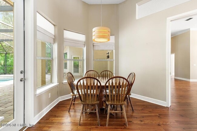 Building Photo - 337 S Mill View Way