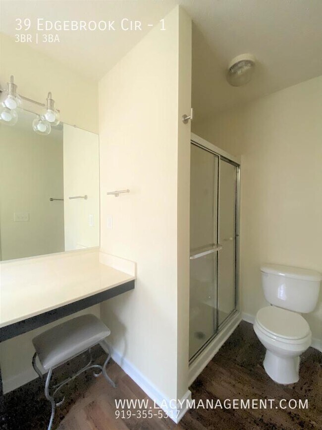 Building Photo - 39 Edgebrook Cir