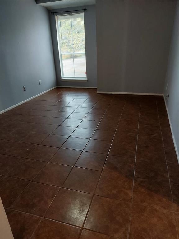 Building Photo - 12615 Brookglade Cir