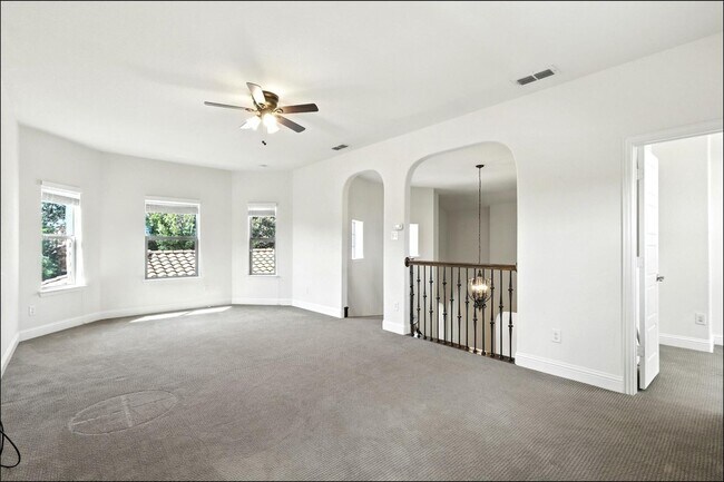 Building Photo - 1733 Adalina Dr